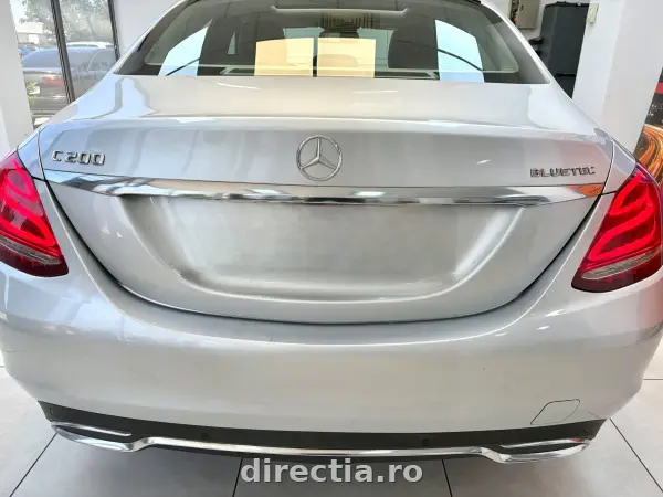 Poza anunț 12