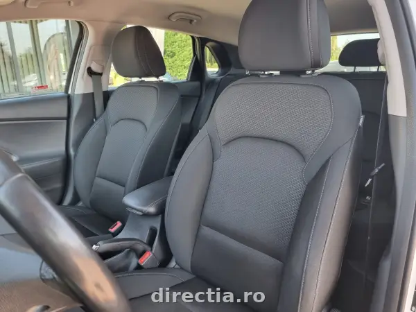 Poza anunț 12