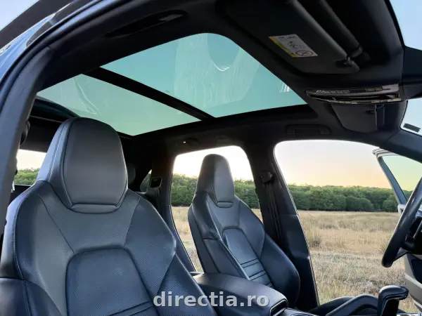 Poza anunț 12