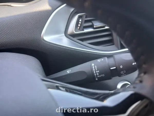 Poza anunț 11