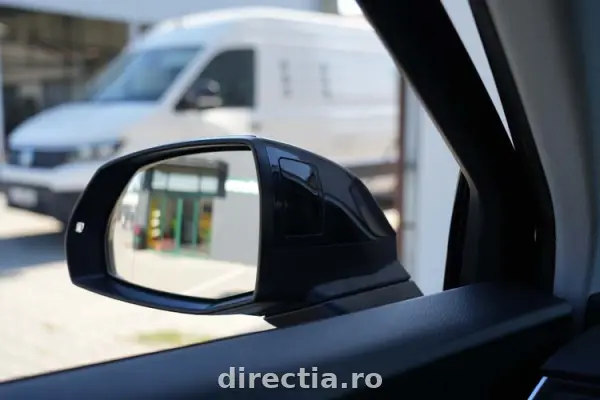 Poza anunț 36