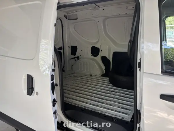 Poza anunț 12