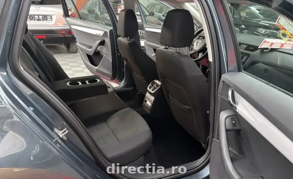 Poza anunț 18
