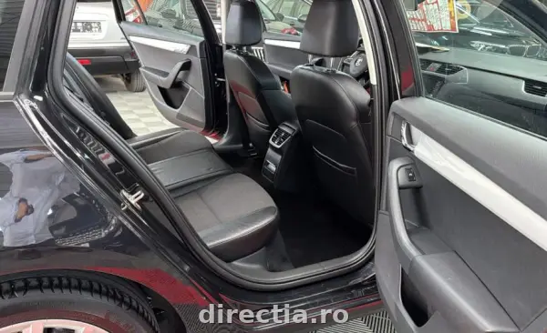 Poza anunț 12