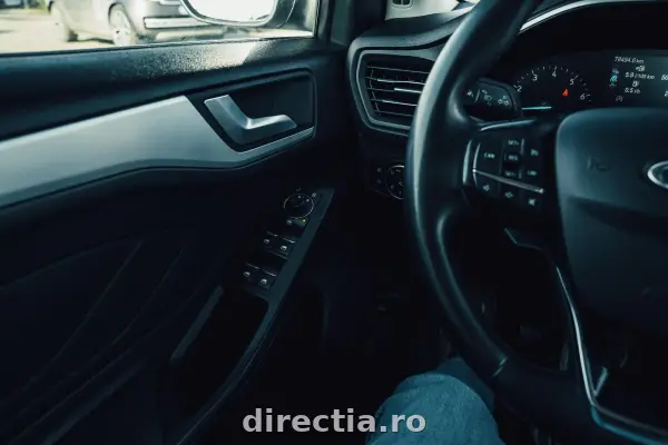 Poza anunț 14