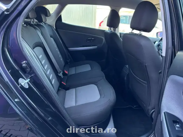 Poza anunț 29