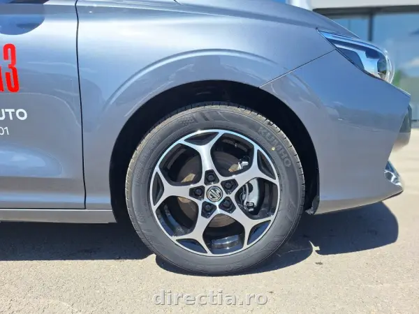 Poza anunț 12