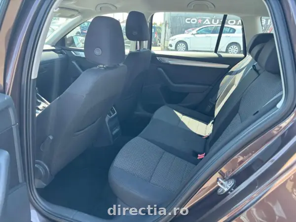 Poza anunț 8
