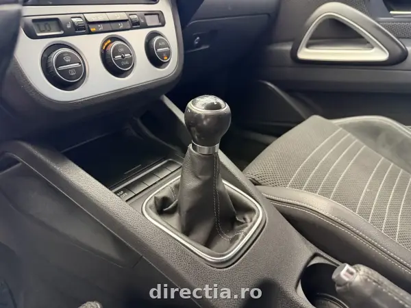 Poza anunț 13