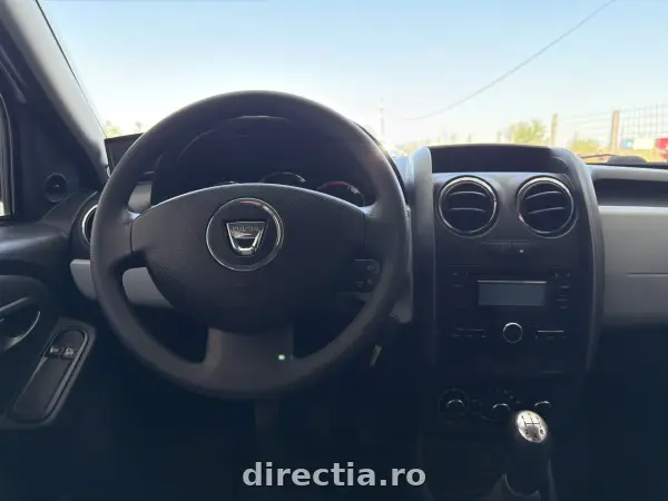 Poza anunț 12