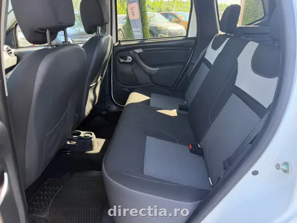 Poza anunț 13