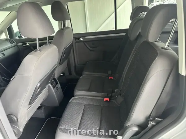 Poza anunț 12