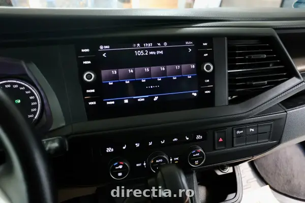 Poza anunț 12