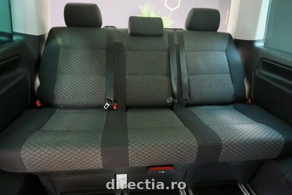 Poza anunț 26