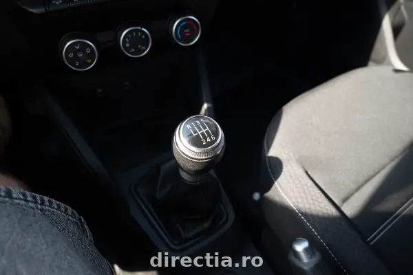 Poza anunț 24