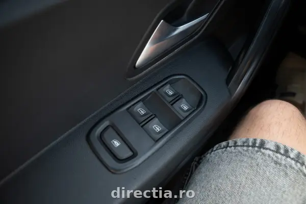Poza anunț 26