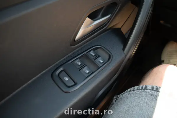 Poza anunț 17