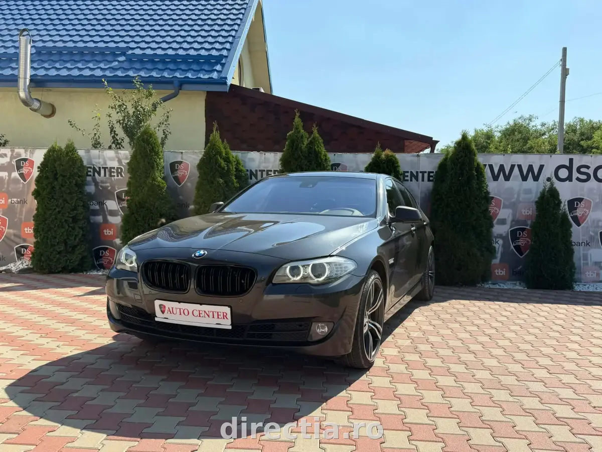 Poza principală