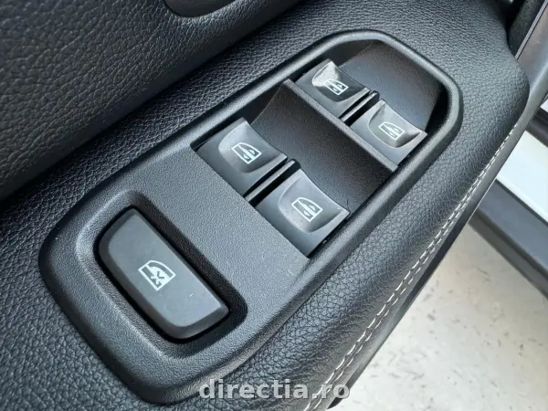 Poza anunț 29