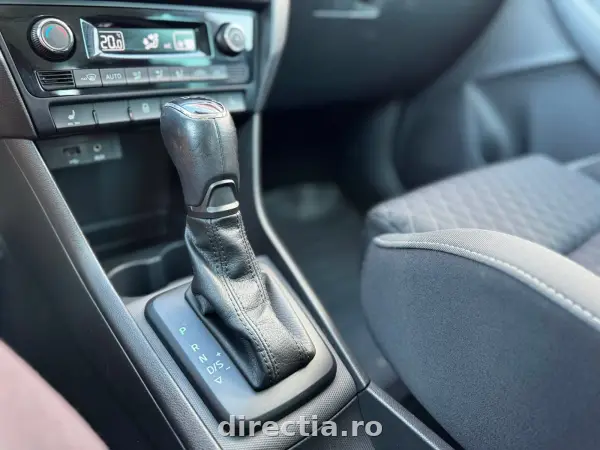 Poza anunț 11