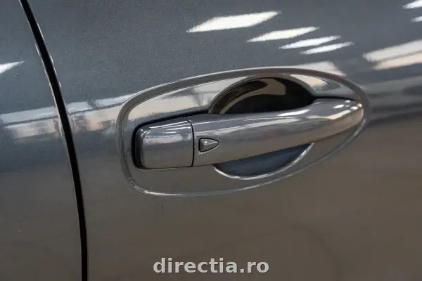 Poza anunț 18