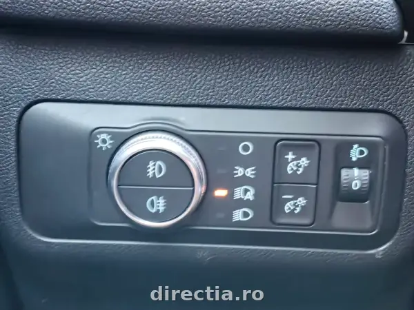Poza anunț 27