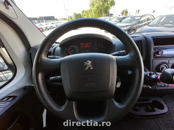 Poza anunț 14