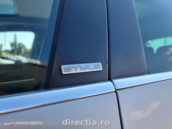 Poza anunț 25