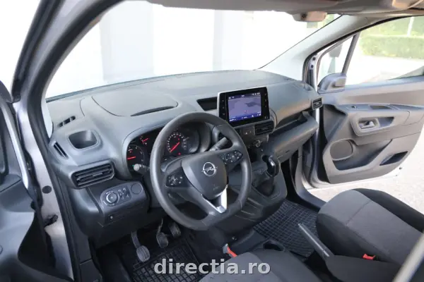 Poza anunț 13