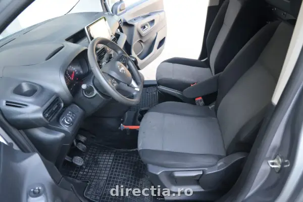 Poza anunț 17