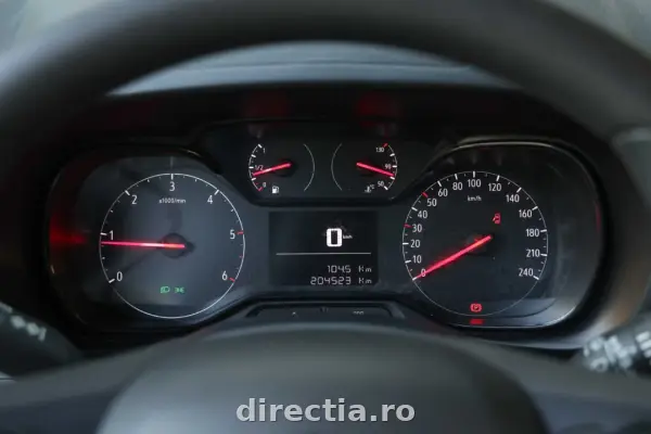 Poza anunț 18