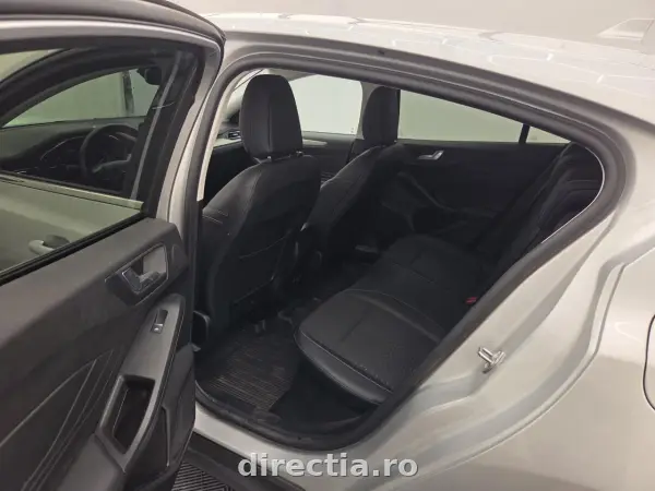 Poza anunț 11