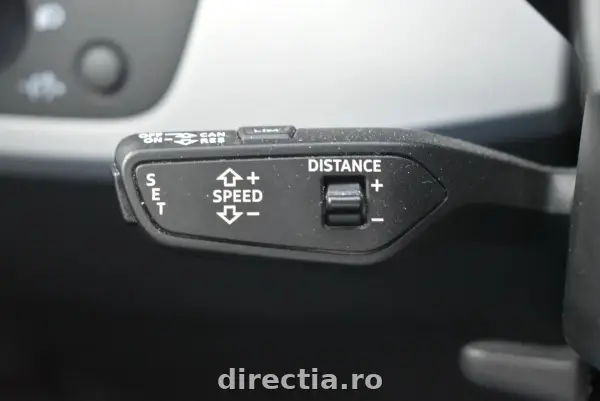 Poza anunț 12