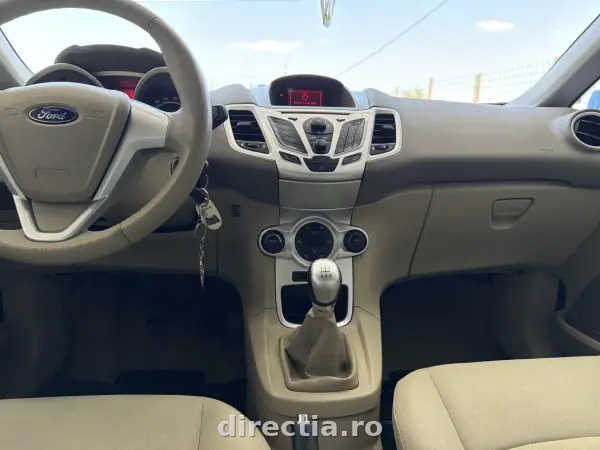 Poza anunț 12
