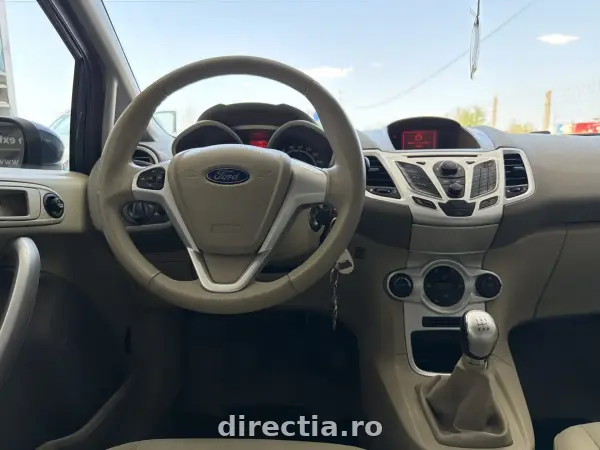 Poza anunț 11