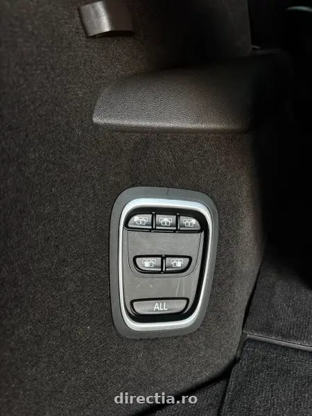 Poza anunț 31