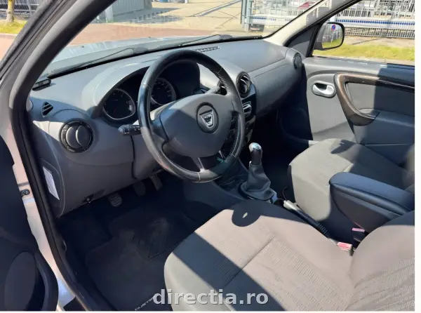 Poza anunț 18