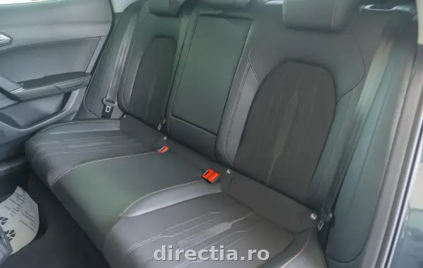 Poza anunț 23