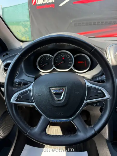 Poza anunț 8