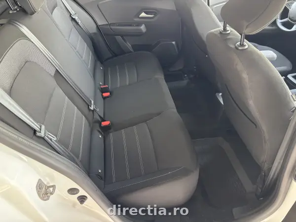 Poza anunț 32
