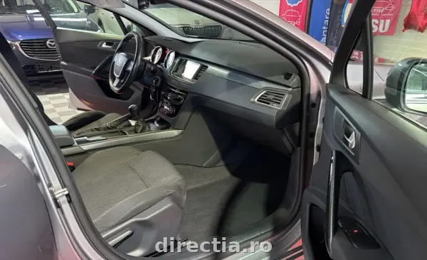 Poza anunț 16