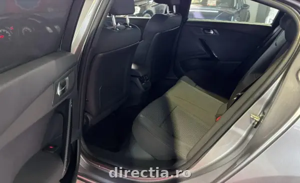 Poza anunț 18