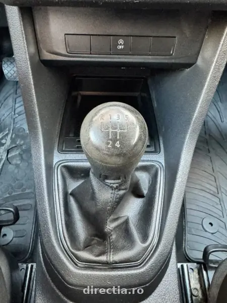 Poza anunț 12