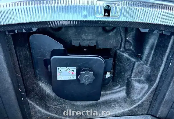 Poza anunț 12