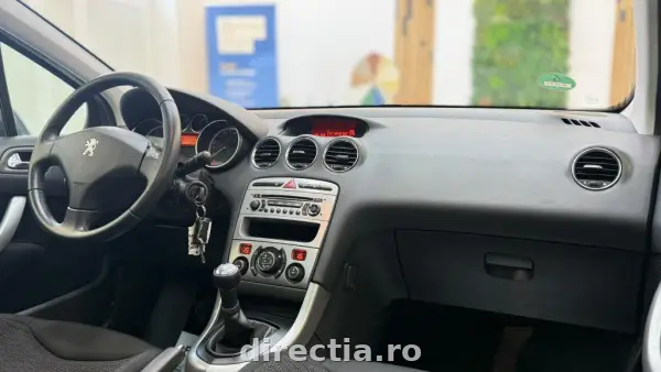 Poza anunț 18
