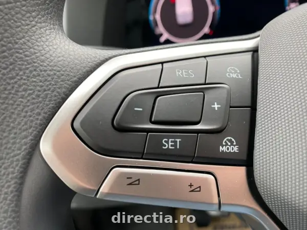 Poza anunț 12