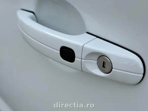 Poza anunț 24