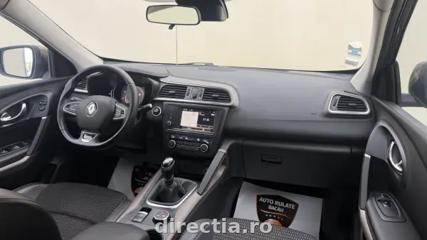 Poza anunț 12