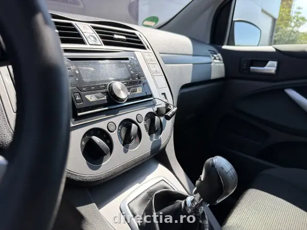 Poza anunț 17