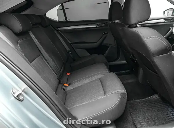 Poza anunț 8
